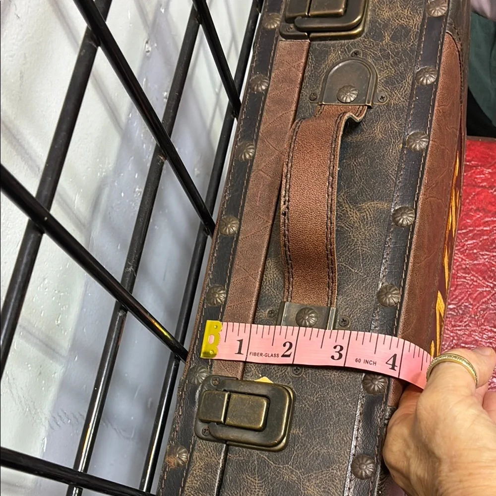 unbranded decorative box